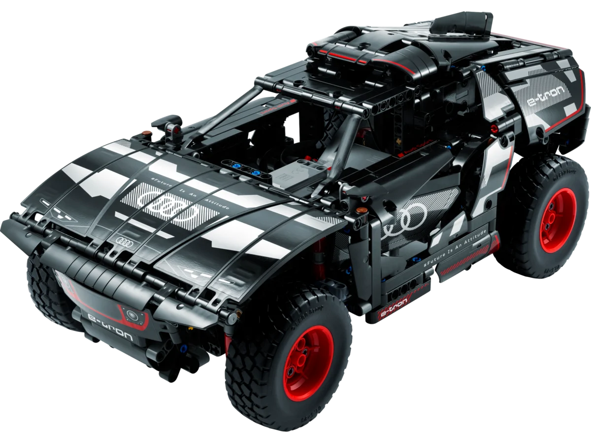 LEGO 42160 Audi RS Q e-tron