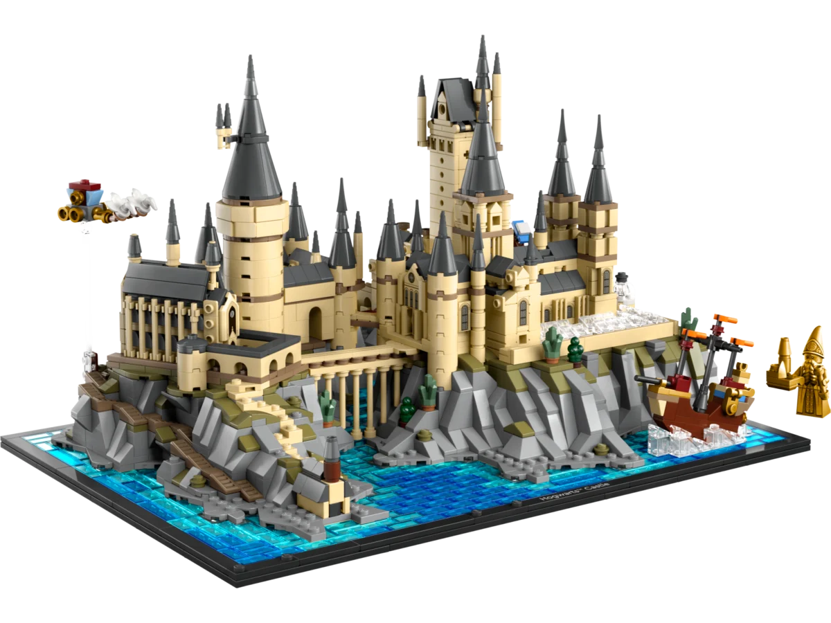 LEGO 76419 Hogwarts Castle and Grounds