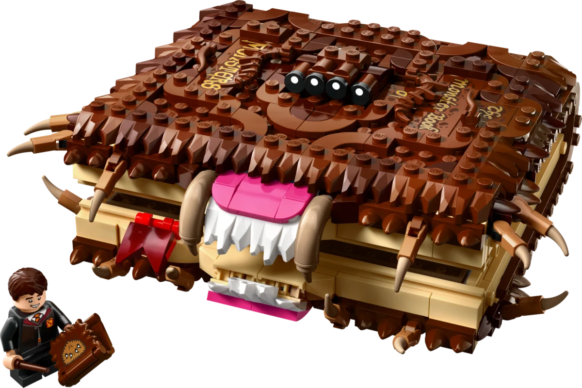LEGO 76449 Chomping Monster Book of Monsters