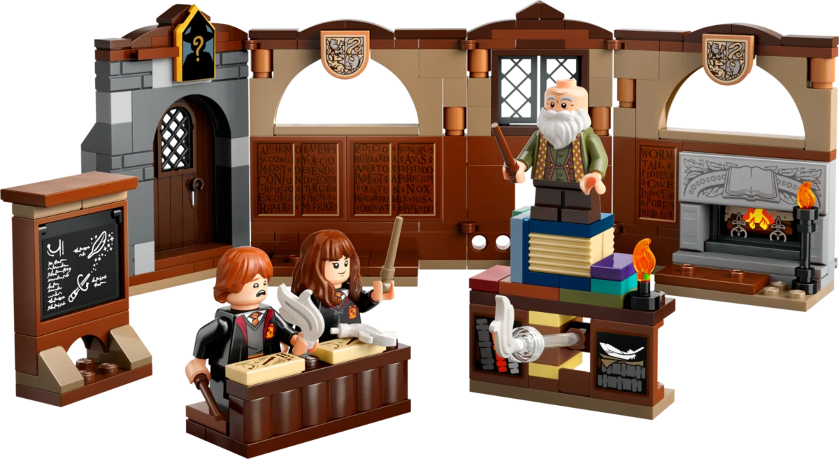 LEGO 76442 Hogwarts Castle: Charms Class