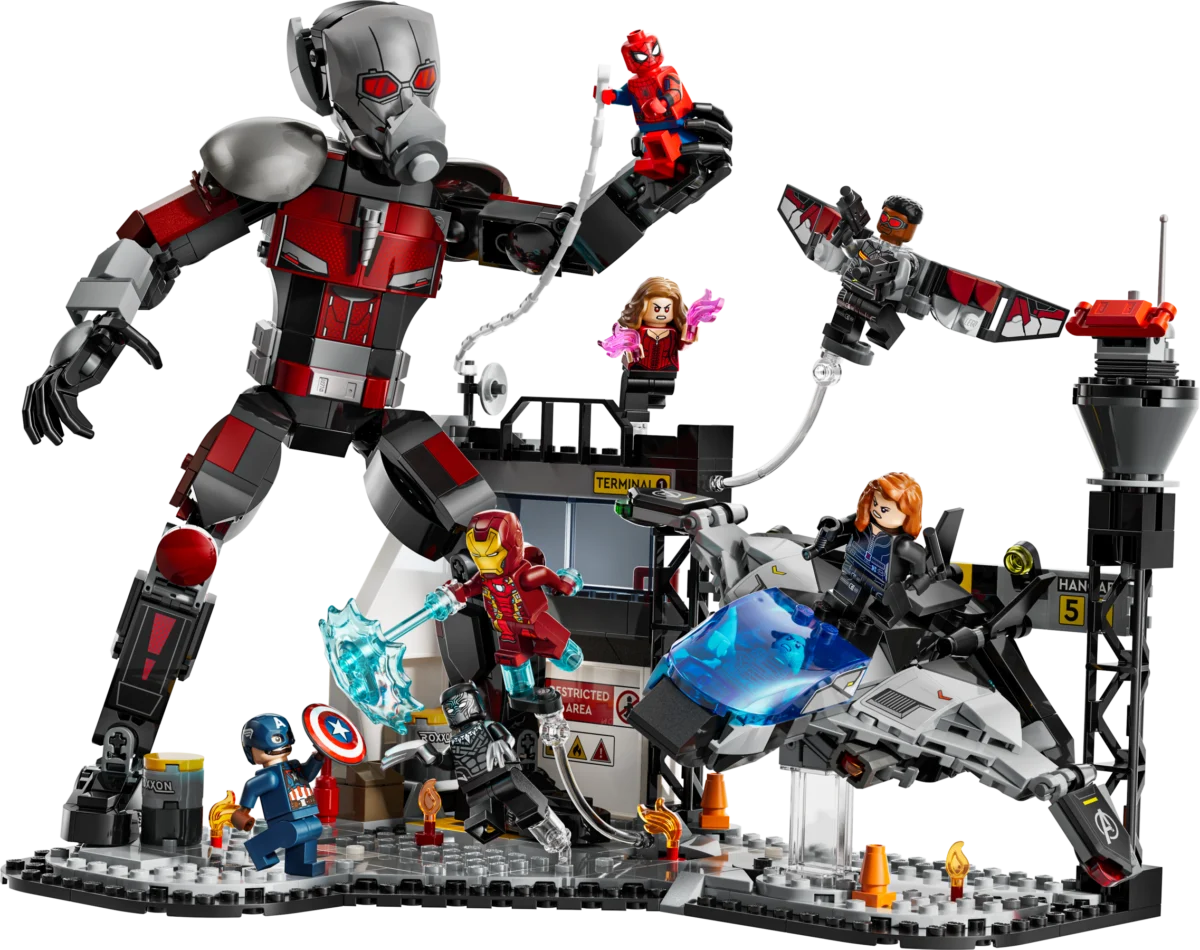 LEGO 76314 Captain America: Civil War Battle