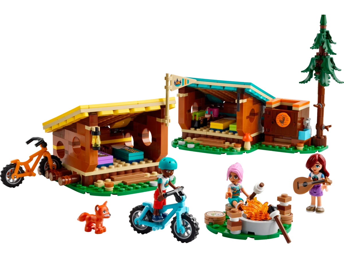 LEGO 42624 Adventure Camp Cozy Cabins