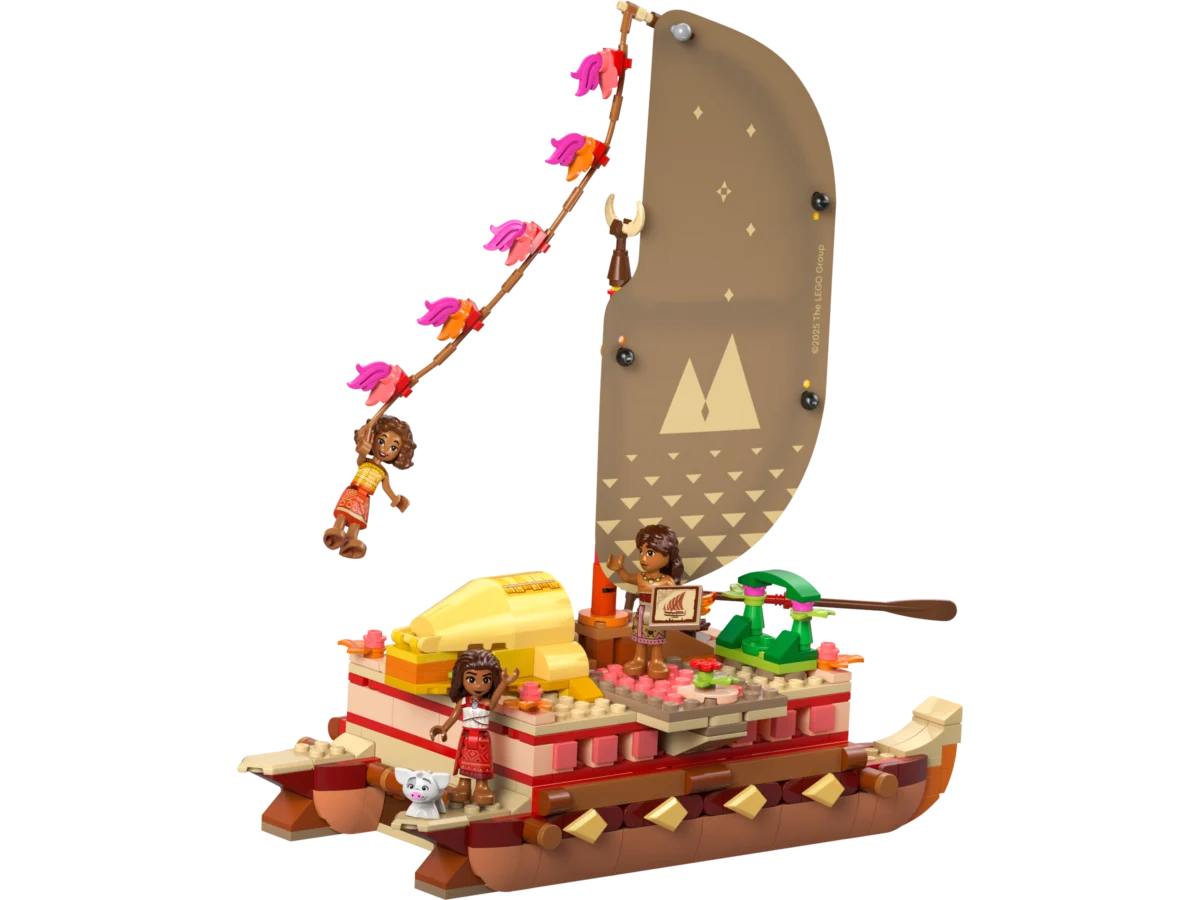 LEGO 43270 Moana’s Adventure Canoe