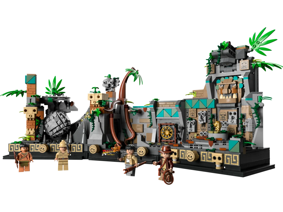 LEGO 77015 Temple of the Golden Idol