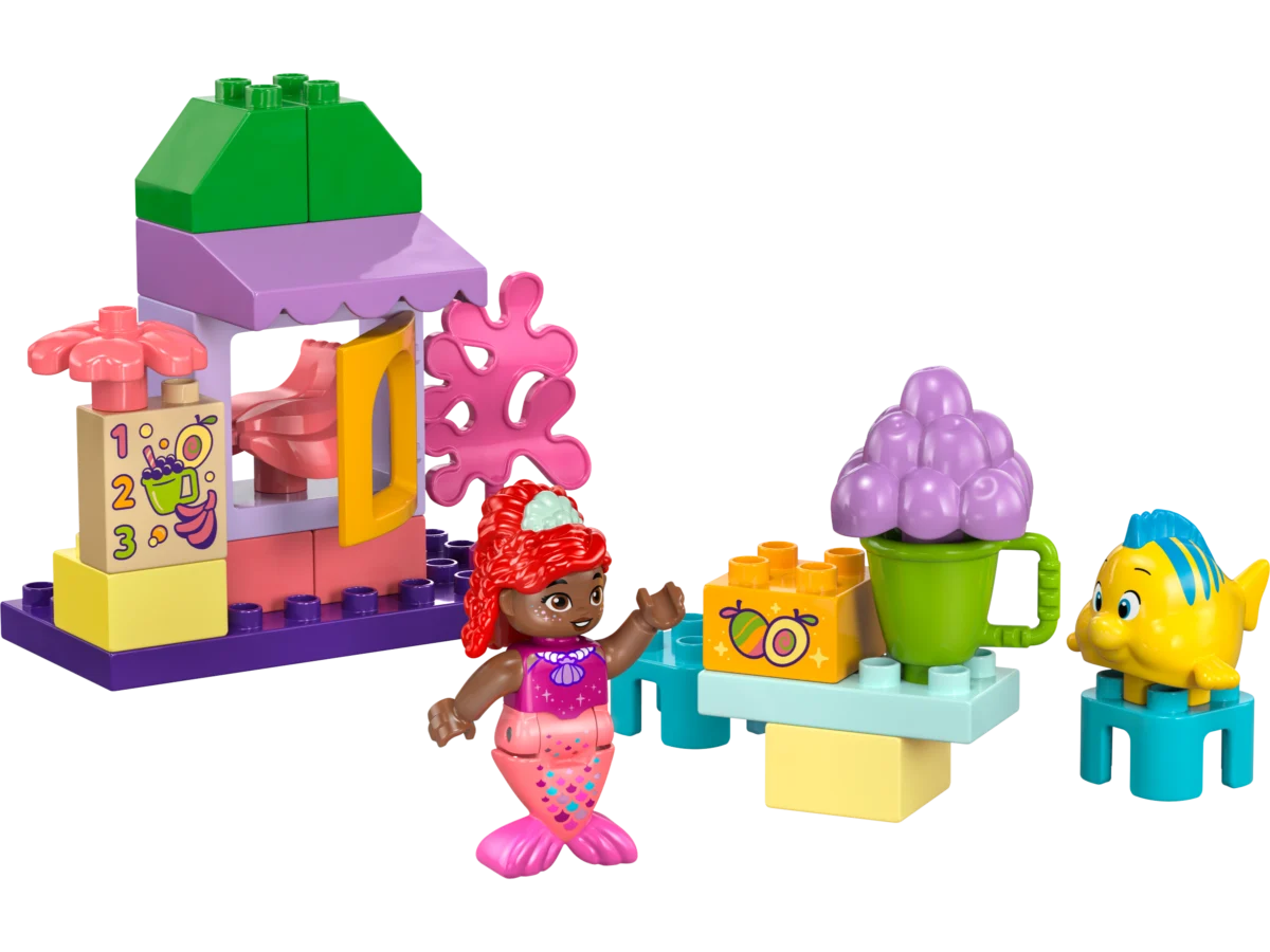 LEGO 10420 Ariel and Flounder’s Café Stand