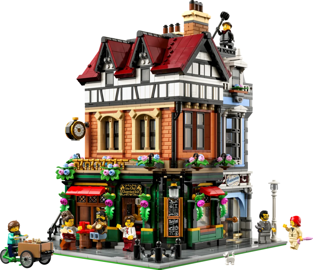 LEGO 10350 Tudor Corner