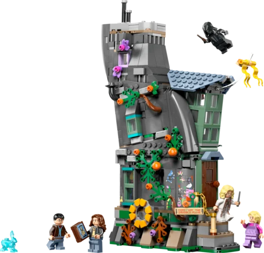 LEGO 76467 Luna Lovegood's House