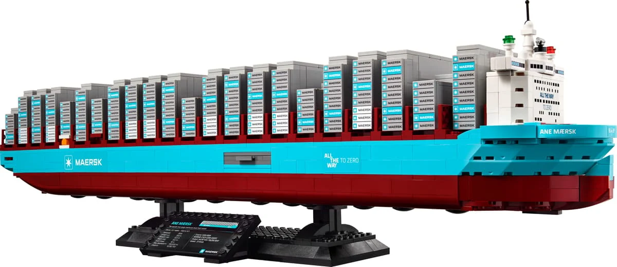 LEGO 40955 Maersk Dual-Fuel Container Vessel