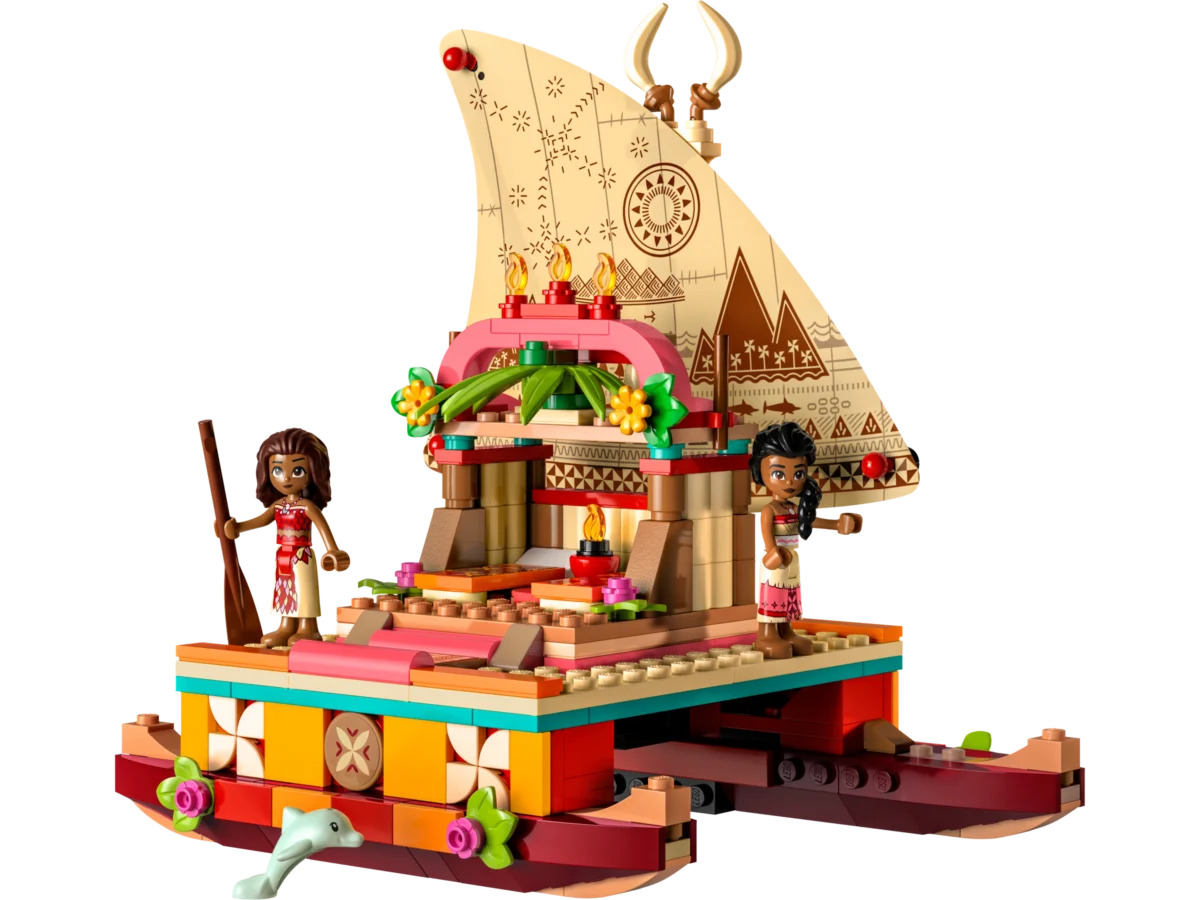 LEGO 43210 Moana’s Wayfinding Boat