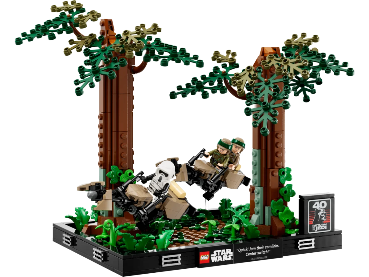LEGO 75353 Endor Speeder Chase Diorama