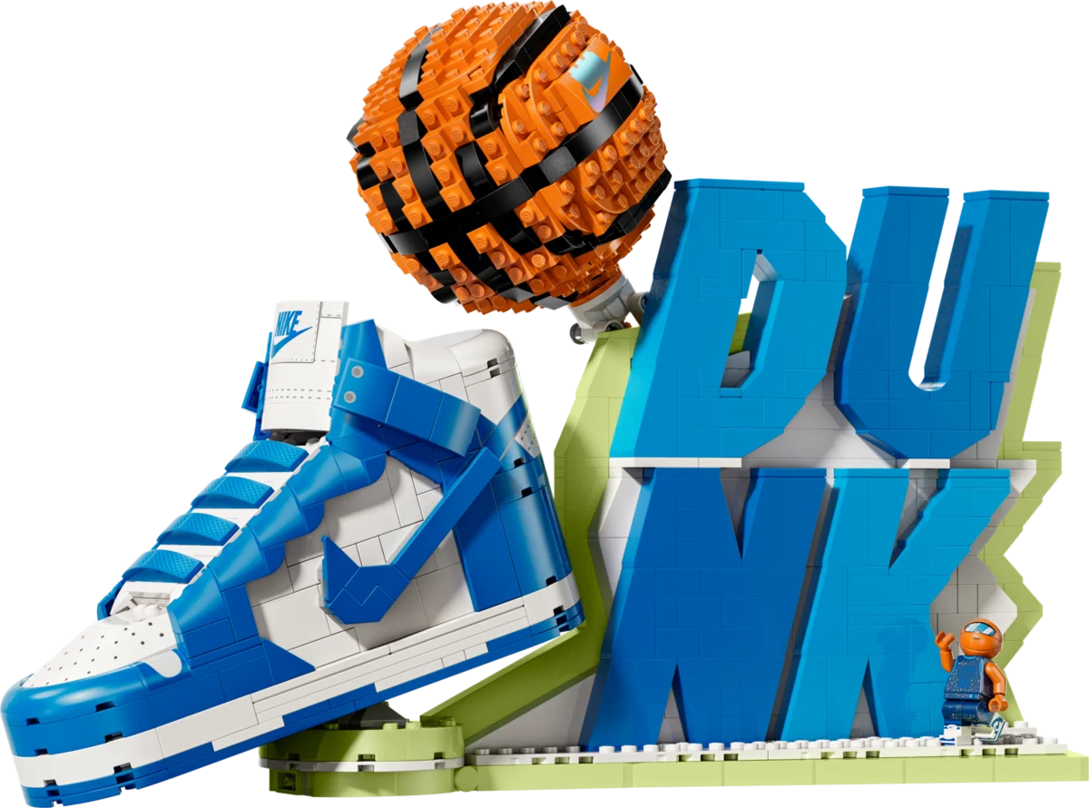 LEGO 43008 Nike Dunk